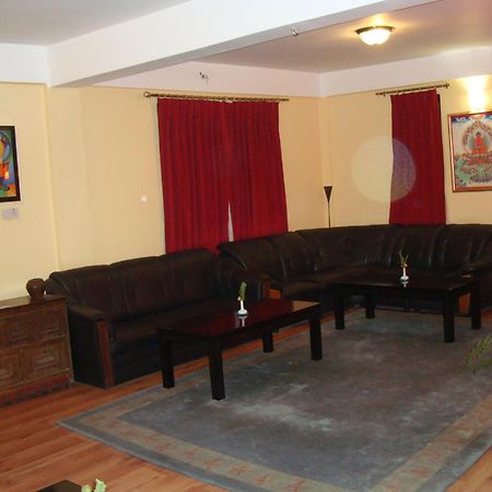 Royal Astoria Hotel Katmandu Zewnętrze zdjęcie