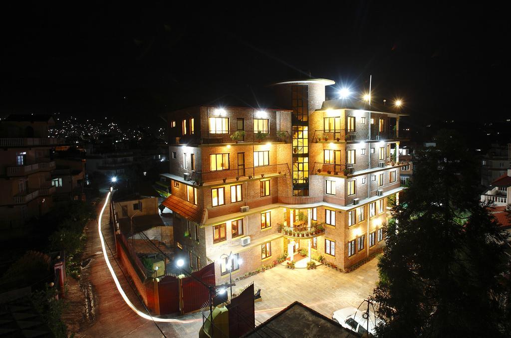 Royal Astoria Hotel Katmandu Zewnętrze zdjęcie